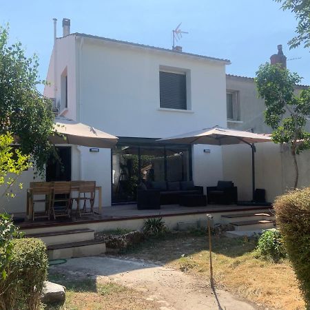 Villa Au Calme Dans Un Ecrin De Verdure 3Ch Aytre Exterior photo